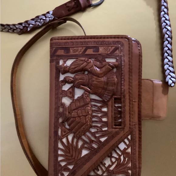 NWOT Vintage Lenea Pelle Artisan Leather Clutch